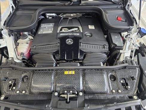 New 2026 Mercedes-Benz GLS 63 AMG 4MATIC image 9