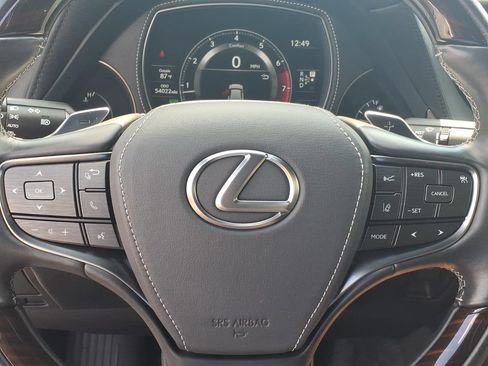 Used 2020 Lexus LS 500 AWD w/ Luxury Package image 5