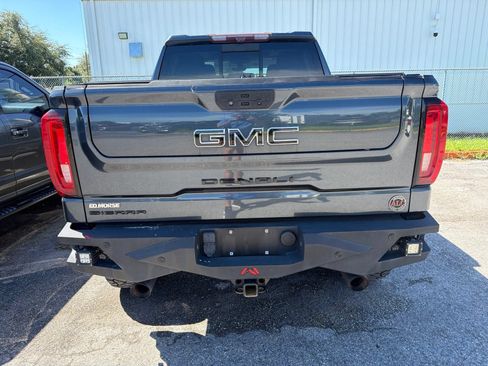 Used 2021 GMC Sierra 1500 Denali w/ Denali Ultimate Package AWD/4WD image 10