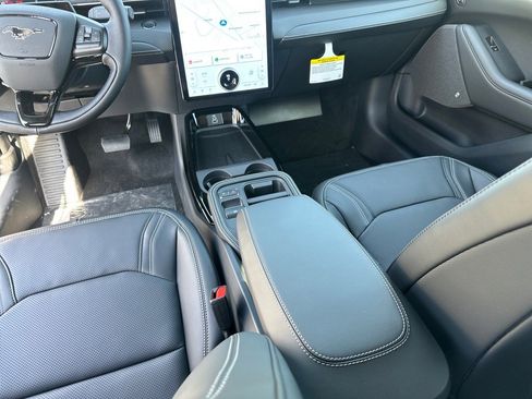 New 2025 Ford Mustang Mach-E Premium AWD/4WD image 36