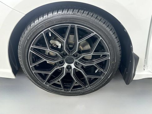 Used 2023 Toyota Camry XSE FWD image 30