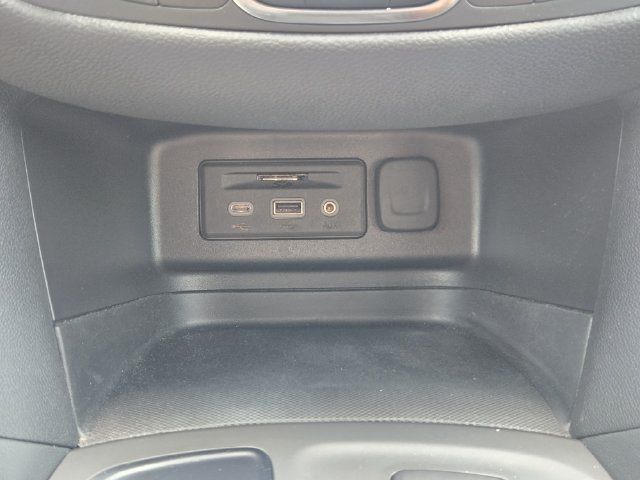 Used 2024 Chevrolet Equinox LT FWD image 13