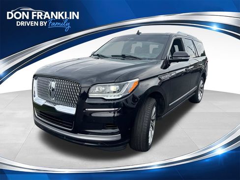 Used 2022 Lincoln Navigator Reserve AWD/4WD image 1