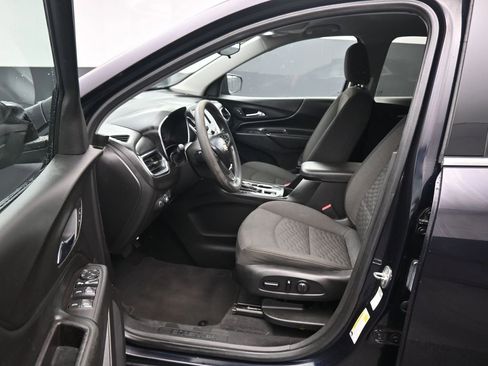 Used 2020 Chevrolet Equinox LT image 10