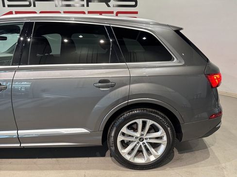Used 2025 Audi Q7 2.0T Premium w/ Convenience Package AWD/4WD image 6