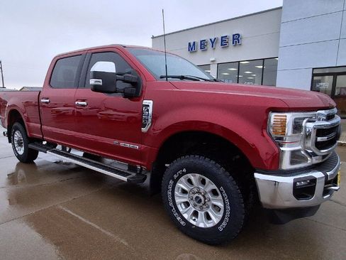 Used 2022 Ford F350 Lariat w/ Lariat Ultimate Package image 2