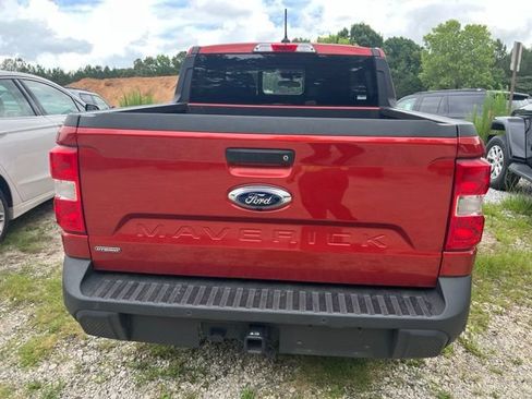 Used 2024 Ford Maverick Lariat FWD image 14