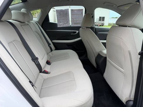 Used 2025 Hyundai Sonata SEL FWD image 23