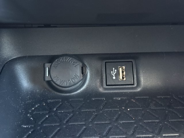 Certified 2025 Toyota RAV4 LE AWD/4WD image 23