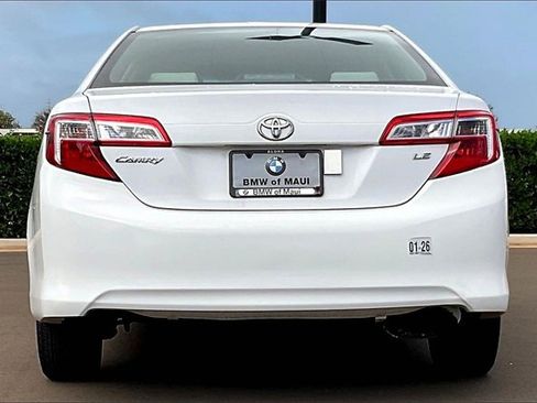 Used 2013 Toyota Camry LE image 4