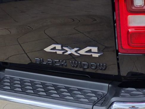 Used 2022 RAM 3500 Laramie AWD/4WD image 35