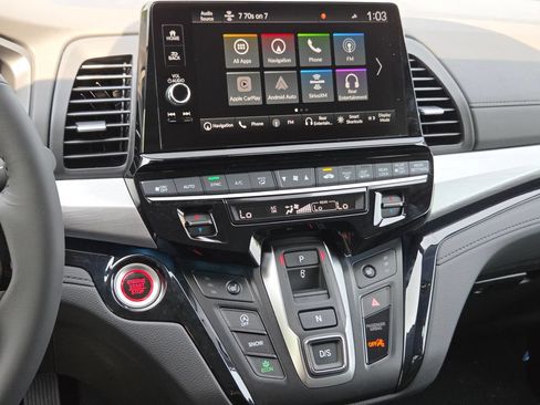 New 2026 Honda Odyssey Touring image 41