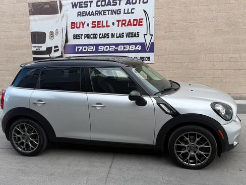Used 2015 MINI Cooper Countryman S FWD image 3
