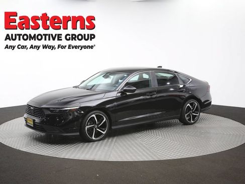 Used 2025 Honda Accord LX image 56