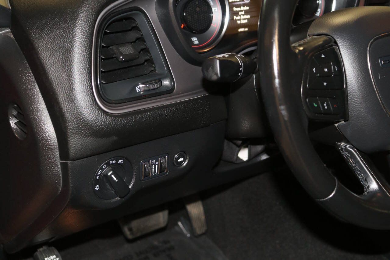 Used 2023 Dodge Challenger SXT RWD image 62