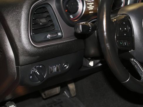 Used 2023 Dodge Challenger SXT RWD image 62