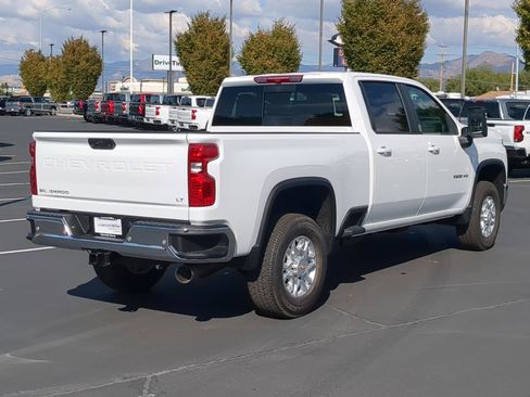 New 2026 Chevrolet Silverado 3500 LT w/ All Star Edition image 5