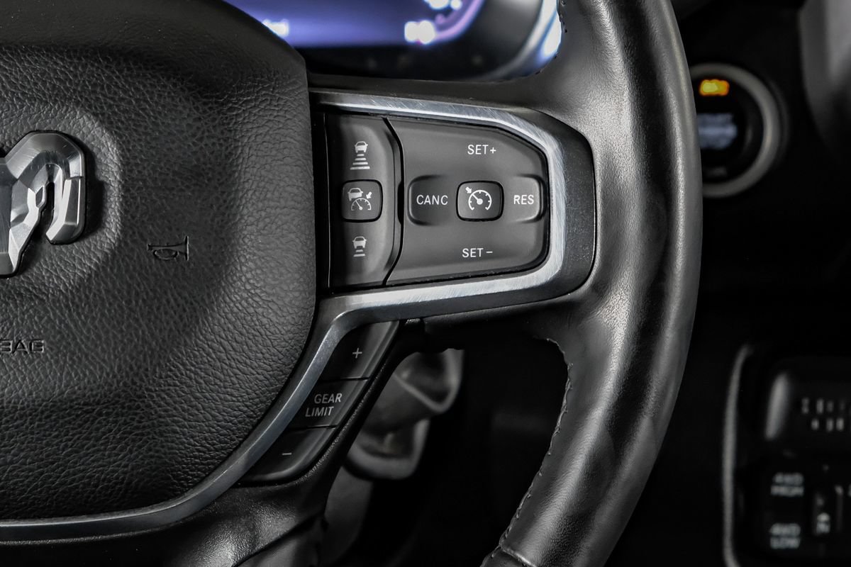 Used 2024 RAM 3500 Laramie w/ Night Edition AWD/4WD image 19
