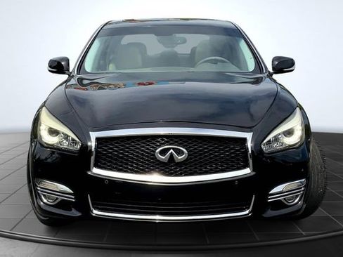 Used 2018 INFINITI Q70 L 3.7 image 2