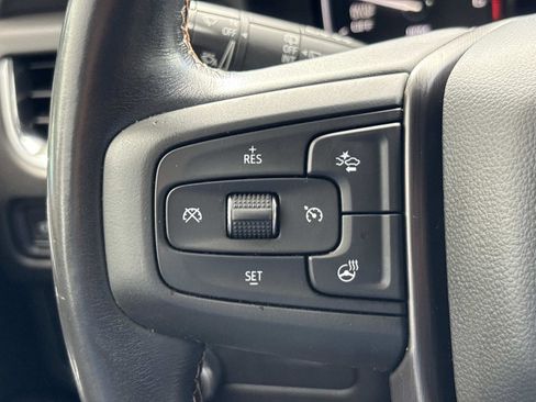 Used 2021 GMC Yukon AT4 w/ AT4 Premium Package AWD/4WD image 19