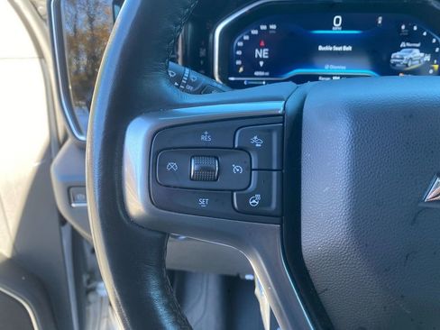 Used 2022 Chevrolet Silverado 1500 LT image 16