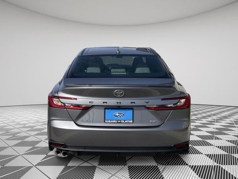 Used 2026 Toyota Camry SE w/ Convenience Package image 13