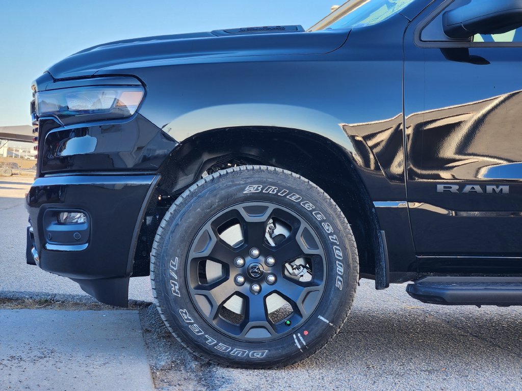 New 2026 RAM 1500 Express AWD/4WD image 6