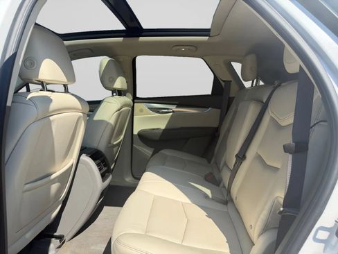 Used 2018 Cadillac XT5 Luxury AWD/4WD image 26