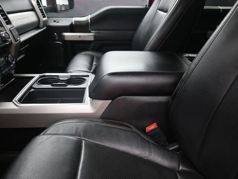 Used 2020 Ford F250 Lariat w/ Lariat Ultimate Package image 21