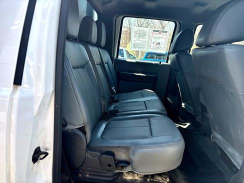 Used 2016 Ford F550 4x4 Crew Cab Super Duty image 59