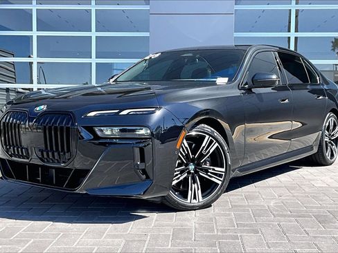 Used 2023 BMW 740i w/ Parking Assistance Package image 1