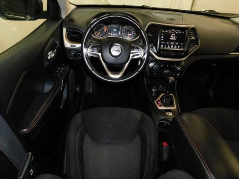 Used 2016 Jeep Cherokee 75th Anniversary image 11