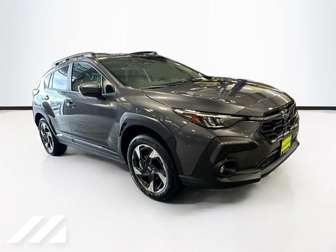 New 2026 Subaru Crosstrek 2.5i Limited w/ Crosstrek Mirror Package AWD/4WD image 3