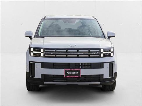 New 2026 Hyundai Santa Fe SE image 2