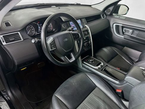 Used 2019 Land Rover Discovery Sport SE image 29