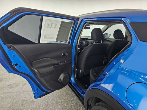 Used 2023 Nissan Kicks SV FWD image 15