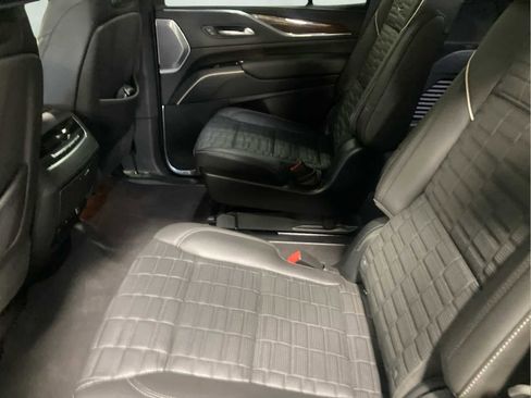 Used 2023 Cadillac Escalade Sport Platinum w/ LPO, Floor Liner Package image 15