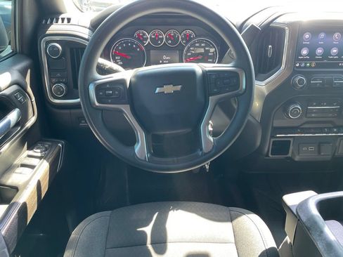 Used 2020 Chevrolet Silverado 1500 LT w/ LT Value Package RWD image 19