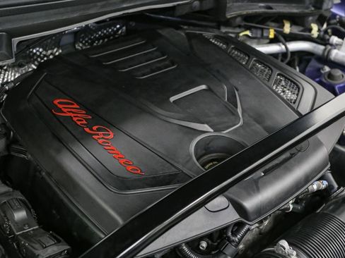 Used 2020 Alfa Romeo Stelvio Ti Sport w/ Quick Order Package 22S Sport image 15