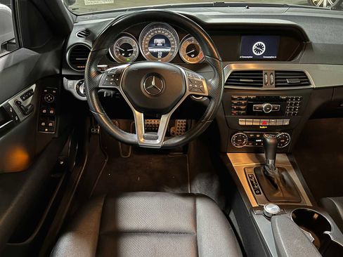 Used 2013 Mercedes-Benz C 300 4MATIC Sedan image 36