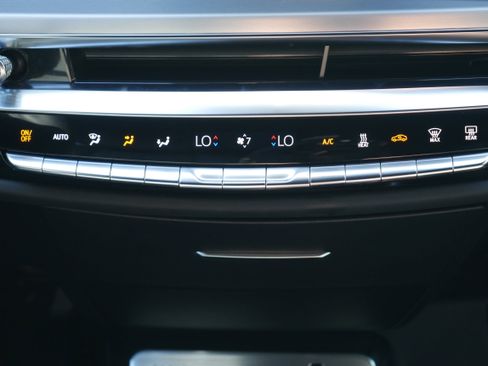 Certified 2025 Cadillac Lyriq Luxury image 18