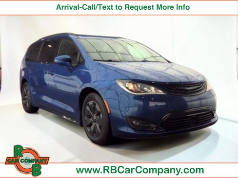 Used 2019 Chrysler Pacifica Limited w/ Advanced Safetytec Group FWD image 1