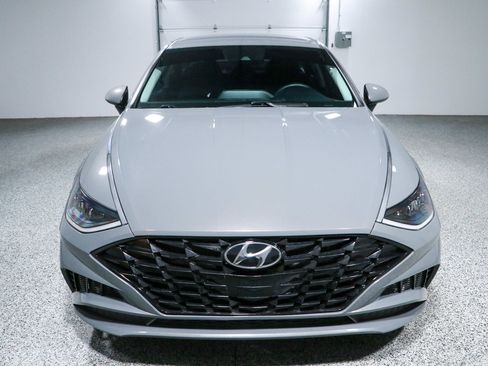 Used 2020 Hyundai Sonata SE FWD image 4