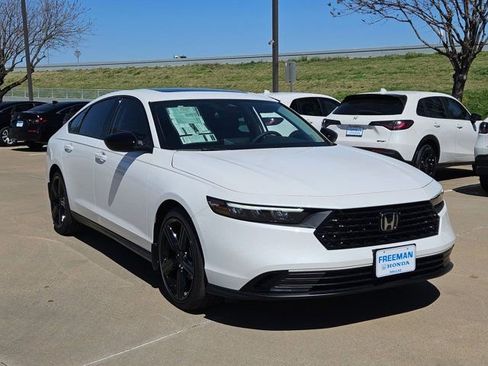 New 2026 Honda Accord SE image 3