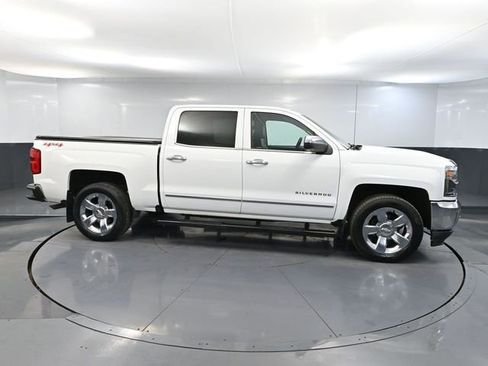 Used 2017 Chevrolet Silverado 1500 LTZ w/ Sport Package AWD/4WD image 3