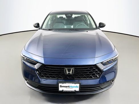 New 2025 Honda Accord SE image 2