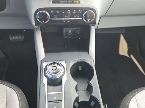 Certified 2024 Ford Escape Active image 18