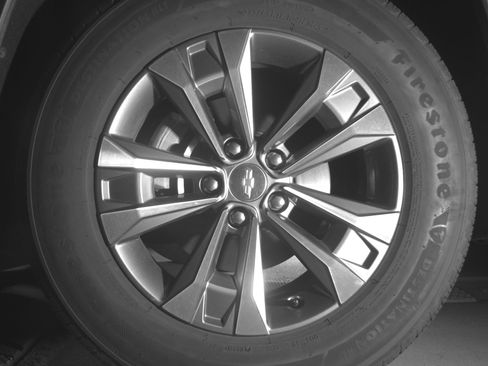 Used 2025 Chevrolet Equinox LT image 12