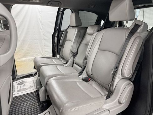 Used 2018 Honda Odyssey EX-L image 8