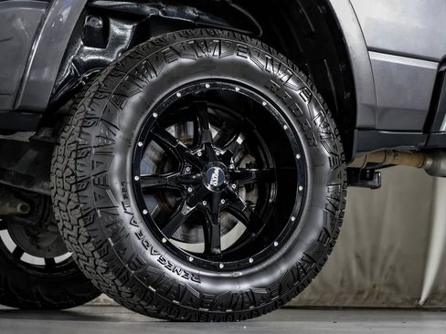 Used 2020 RAM 1500 Laramie AWD/4WD image 55